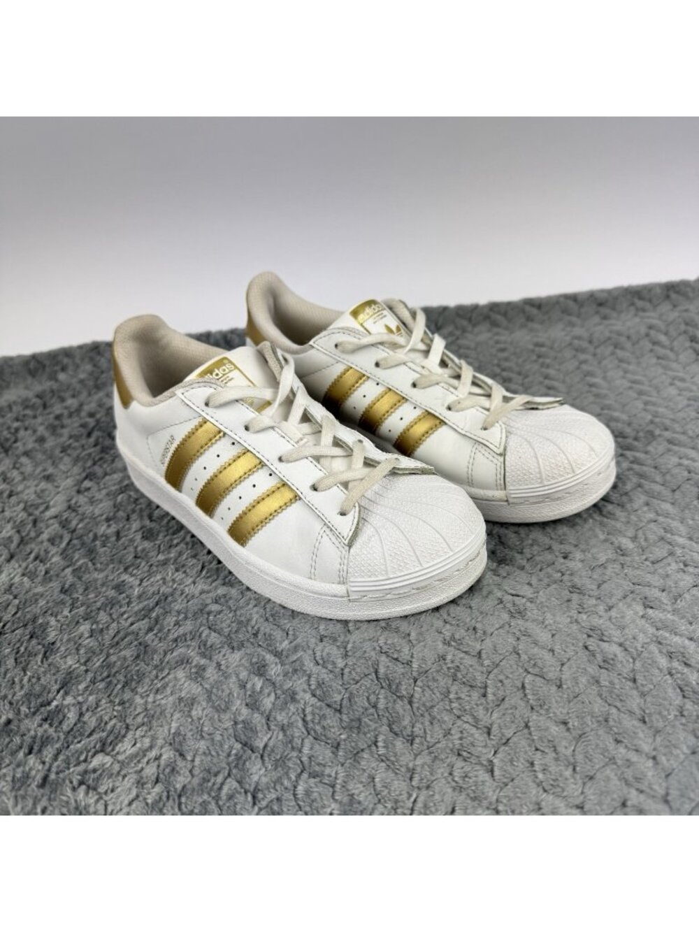 Adidas Shoes Youth Kids 2 Superstar Gold & White Sneakers Leather Casual Logo